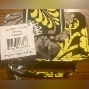 Vera Bradley Baroque Smartphone wristlet new with tags MSRP $49